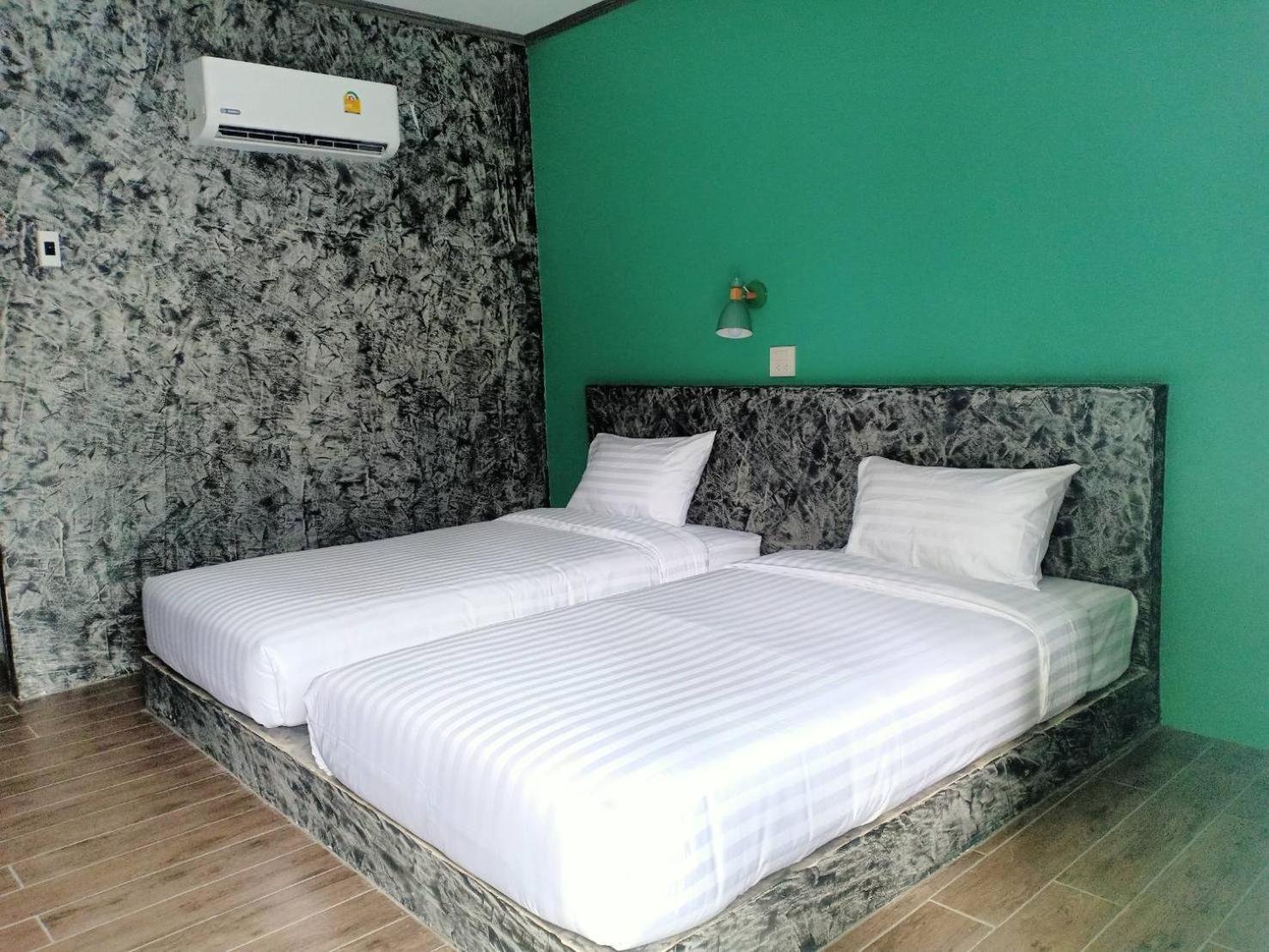 เซราะกราว บูติก รีสอร์ท Sohground Boutique Resort Prakhon Chai Exterior photo